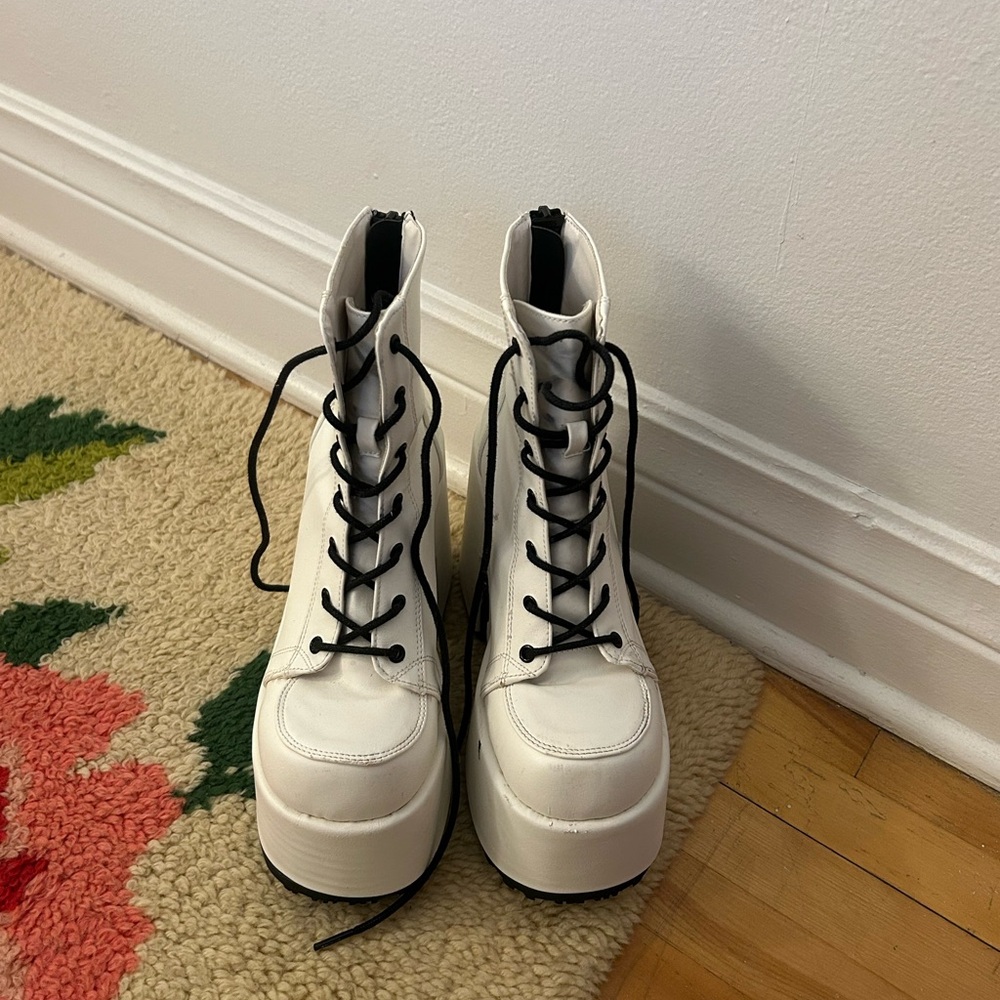 Demonia White Lace Up Platform Boots - Picture 2 of 4